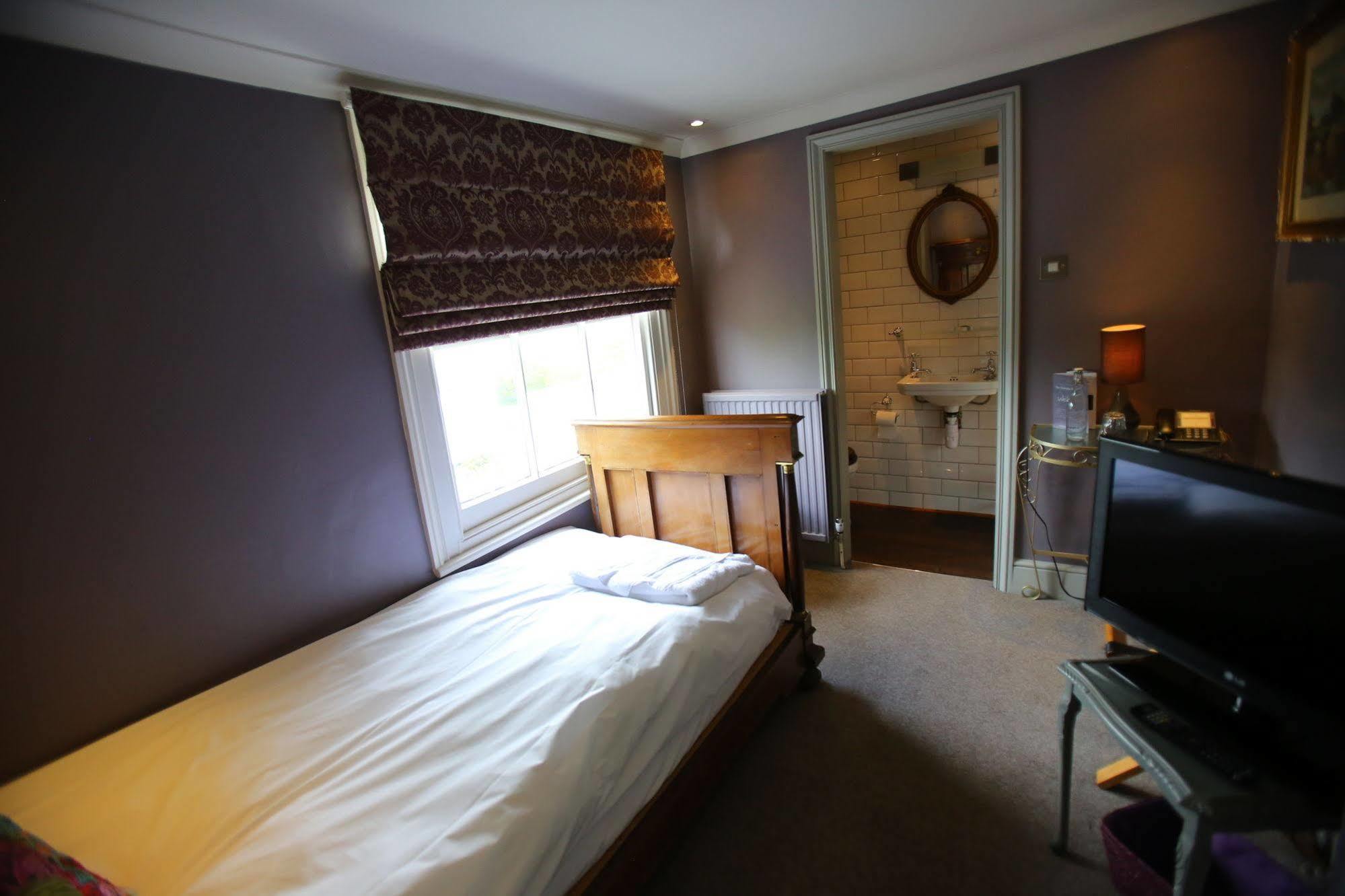 The Tunbridge Wells Hotel Exterior foto